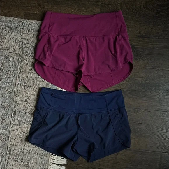 Lululemon Bundle Speed Shorts - Picture 2 of 5